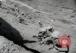 Standbild Mount Suribachi Iwo Jima, 1954, aus Sekunde 49 historischem Filmmaterial Videoclip 65675067985