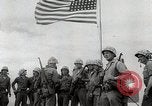 Standbild Mount Suribachi Iwo Jima, 1954, aus Sekunde 62 historischem Filmmaterial Videoclip 65675067985