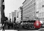 Standbild Jalopies Parade Decatur Illinois USA, 1943, aus Sekunde 32 historischem Filmmaterial Videoclip 65675067989