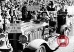 Standbild Schrott Jalopy Parade in Zweiten Weltkrieg Decatur Illinois USA, 1943, aus Sekunde 6 historischem Filmmaterial Videoclip 65675067990