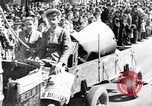 Standbild Schrott Jalopy Parade in Zweiten Weltkrieg Decatur Illinois USA, 1943, aus Sekunde 10 historischem Filmmaterial Videoclip 65675067990