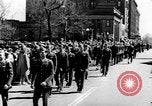 Standbild Schrott Jalopy Parade in Zweiten Weltkrieg Decatur Illinois USA, 1943, aus Sekunde 22 historischem Filmmaterial Videoclip 65675067990