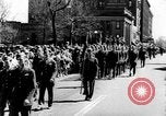 Standbild Schrott Jalopy Parade in Zweiten Weltkrieg Decatur Illinois USA, 1943, aus Sekunde 26 historischem Filmmaterial Videoclip 65675067990