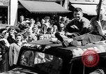 Standbild Schrott Jalopy Parade in Zweiten Weltkrieg Decatur Illinois USA, 1943, aus Sekunde 28 historischem Filmmaterial Videoclip 65675067990