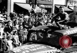 Standbild Schrott Jalopy Parade in Zweiten Weltkrieg Decatur Illinois USA, 1943, aus Sekunde 42 historischem Filmmaterial Videoclip 65675067990