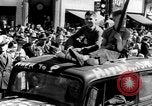 Standbild Schrott Jalopy Parade in Zweiten Weltkrieg Decatur Illinois USA, 1943, aus Sekunde 46 historischem Filmmaterial Videoclip 65675067990
