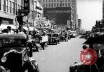 Standbild Schrott Jalopy Parade in Zweiten Weltkrieg Decatur Illinois USA, 1943, aus Sekunde 55 historischem Filmmaterial Videoclip 65675067990