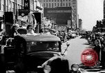 Standbild Schrott Jalopy Parade in Zweiten Weltkrieg Decatur Illinois USA, 1943, aus Sekunde 57 historischem Filmmaterial Videoclip 65675067990