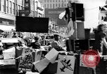 Standbild Schrott Jalopy Parade in Zweiten Weltkrieg Decatur Illinois USA, 1943, aus Sekunde 60 historischem Filmmaterial Videoclip 65675067990