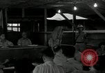 Standbild Kriegsverbrechen Manila Philippinen, 1945, aus Sekunde 28 historischem Filmmaterial Videoclip 65675067993