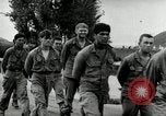 Standbild Kriegsgefangenen Seoul Korea, 1952, aus Sekunde 26 historischem Filmmaterial Videoclip 65675067994