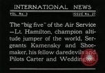Immagine di Acrobazie di aria Rantoul Illinois USA, 1921, secondo 14 filmato di repertorio 65675068000