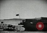 Standbild ersten transatlantischen Flug Neufundland, 1919, aus Sekunde 48 historischem Filmmaterial Videoclip 65675068003