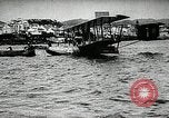 Image premier vol transatlantique Ponta Delgada aux Açores, 1919, de la seconde 57 séquences d'archives historiques vidéo 65675068005