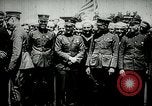 Image premier vol transatlantique Lisbonne Portugal, 1919, de la seconde 42 séquences d'archives historiques vidéo 65675068007