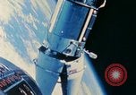 Immagine di Navicelle Gemini in docking e pratica di manovra United States USA, 1966, secondo 34 filmato di repertorio 65675068012