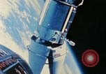 Immagine di Navicelle Gemini in docking e pratica di manovra United States USA, 1966, secondo 35 filmato di repertorio 65675068012