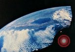 Immagine di Il pianeta terra visto dal Gemini navicella spaziale in orbita United States USA, 1966, secondo 23 filmato di repertorio 65675068013