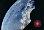 Immagine di Il pianeta terra visto dal Gemini navicella spaziale in orbita United States USA, 1966, secondo 28 filmato di repertorio 65675068013