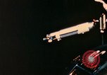 Immagine di Gli astronauti pratica extra vehicular tecniche in NASA Progetto Gemini United States USA, 1966, secondo 33 filmato di repertorio 65675068014