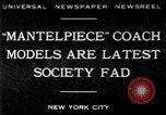 Standbild Replik von Kutschen New York United States USA, 1930, aus Sekunde 1 historischem Filmmaterial Videoclip 65675068043
