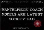Standbild Replik von Kutschen New York United States USA, 1930, aus Sekunde 10 historischem Filmmaterial Videoclip 65675068043