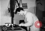 Standbild Replik von Kutschen New York United States USA, 1930, aus Sekunde 47 historischem Filmmaterial Videoclip 65675068043