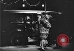 Standbild ball Tanz Berlin Deutschland, 1930, aus Sekunde 19 historischem Filmmaterial Videoclip 65675068044