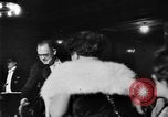 Standbild ball Tanz Berlin Deutschland, 1930, aus Sekunde 42 historischem Filmmaterial Videoclip 65675068044