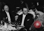 Standbild ball Tanz Berlin Deutschland, 1930, aus Sekunde 49 historischem Filmmaterial Videoclip 65675068044