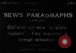 Image femme mouches Comper Swift monoplan Liverpool en Angleterre, 1930, de la seconde 5 séquences d'archives historiques vidéo 65675068046