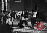 Standbild Verkehrsregeln Cleveland Ohio USA, 1930, aus Sekunde 14 historischem Filmmaterial Videoclip 65675068054