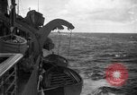 Image convoi de navires nord de l'Océan Atlantique, 1942, de la seconde 6 séquences d'archives historiques vidéo 65675068071
