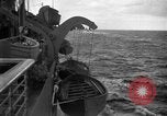 Image convoi de navires nord de l'Océan Atlantique, 1942, de la seconde 13 séquences d'archives historiques vidéo 65675068071