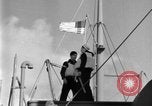 Image convoi de navires nord de l'Océan Atlantique, 1942, de la seconde 27 séquences d'archives historiques vidéo 65675068071
