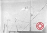 Image convoi de navires nord de l'Océan Atlantique, 1942, de la seconde 39 séquences d'archives historiques vidéo 65675068071