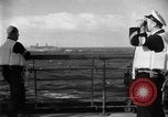 Image convoi de navires nord de l'Océan Atlantique, 1942, de la seconde 43 séquences d'archives historiques vidéo 65675068071