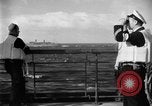 Image convoi de navires nord de l'Océan Atlantique, 1942, de la seconde 44 séquences d'archives historiques vidéo 65675068071