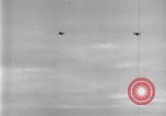 Image convoi de navires nord de l'Océan Atlantique, 1942, de la seconde 55 séquences d'archives historiques vidéo 65675068071
