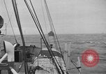 Immagine di Convoglio di navi Oceano atlantico, 1941, secondo 50 filmato di repertorio 65675068072