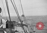 Immagine di Convoglio di navi Oceano atlantico, 1941, secondo 56 filmato di repertorio 65675068072