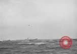 Standbild Konvoi von Schiffen Atlantik, 1941, aus Sekunde 40 historischem Filmmaterial Videoclip 65675068073
