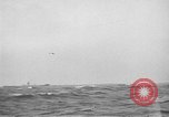 Standbild Konvoi von Schiffen Atlantik, 1941, aus Sekunde 41 historischem Filmmaterial Videoclip 65675068073