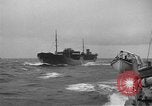 Standbild Konvoi von Schiffen Atlantik, 1941, aus Sekunde 50 historischem Filmmaterial Videoclip 65675068073