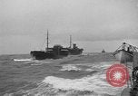 Standbild Konvoi von Schiffen Atlantik, 1941, aus Sekunde 53 historischem Filmmaterial Videoclip 65675068073