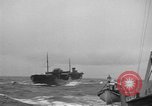Standbild Konvoi von Schiffen Atlantik, 1941, aus Sekunde 62 historischem Filmmaterial Videoclip 65675068073