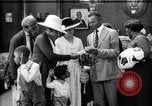 Standbild Afroamerikanische Soldatenfamilie Louisville Kentucky USA, 1917, aus Sekunde 37 historischem Filmmaterial Videoclip 65675068080