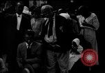 Standbild Afroamerikanische Soldatenfamilie Louisville Kentucky USA, 1917, aus Sekunde 57 historischem Filmmaterial Videoclip 65675068080