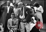 Standbild Afroamerikanische Soldatenfamilie Louisville Kentucky USA, 1917, aus Sekunde 60 historischem Filmmaterial Videoclip 65675068080