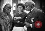 Standbild Negro soldier's Familie Louisville Kentucky USA, 1917, aus Sekunde 22 historischem Filmmaterial Videoclip 65675068087